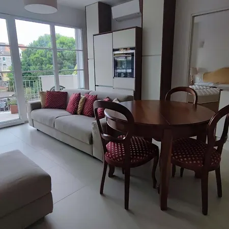 Cellemare Trilo Apartment *